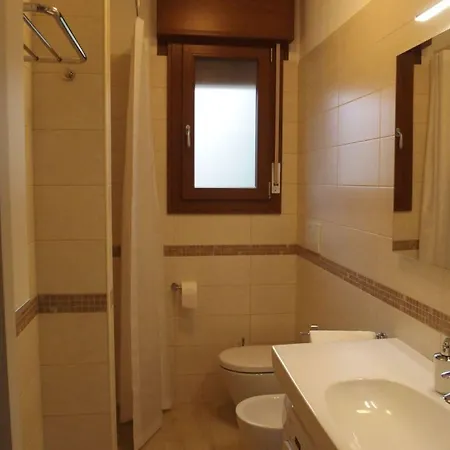 Modern Flat With Garden - Beahost Apartment *