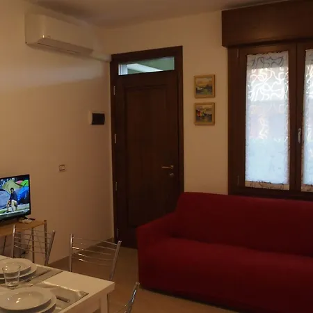 Апартаменты Modern Flat With Garden - Beahost *