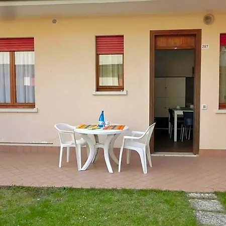 Modern Flat In A With Pools - Beahost *