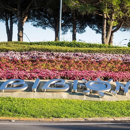 Modern Flat In A With Pools - Beahost Apartmán Bibione