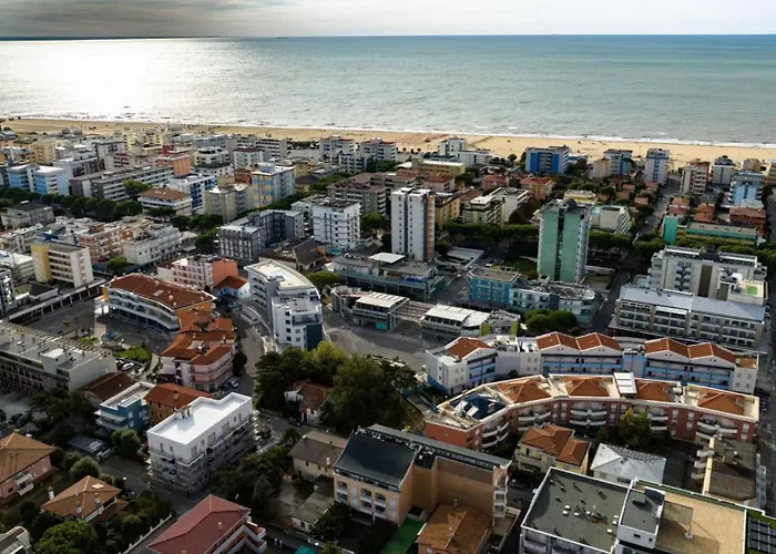 Modern Flat With Garden - Beahost *